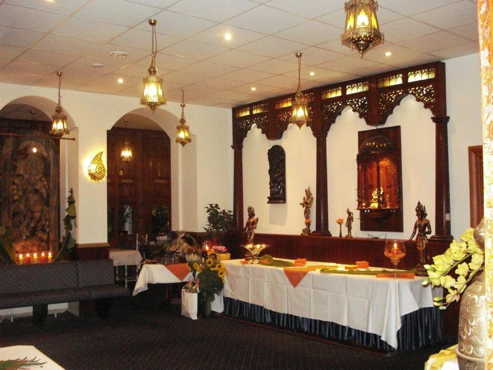 史达肯伯格霍夫酒店 Heppenheim  外观 照片